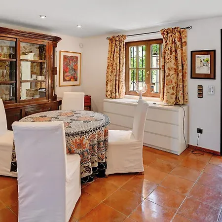 In Elegant With Pool In * Marbella